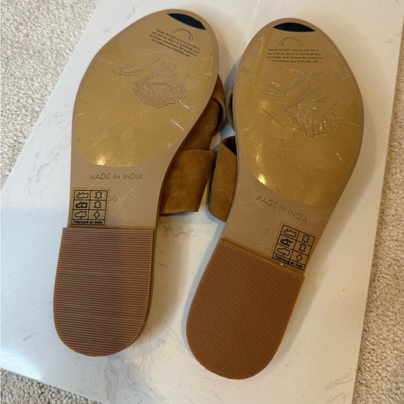 Free People Rio Vista Taupe Sued Flat Sandals Size 36 - Picture 8 of 8